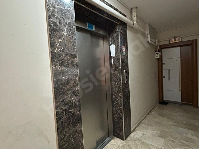 BUCA TURYAPTAN MÜKEMMEL KONUMDA ÖNÜ KAPANMAZ ARAKAT LÜX DAİRE - Görsel 9