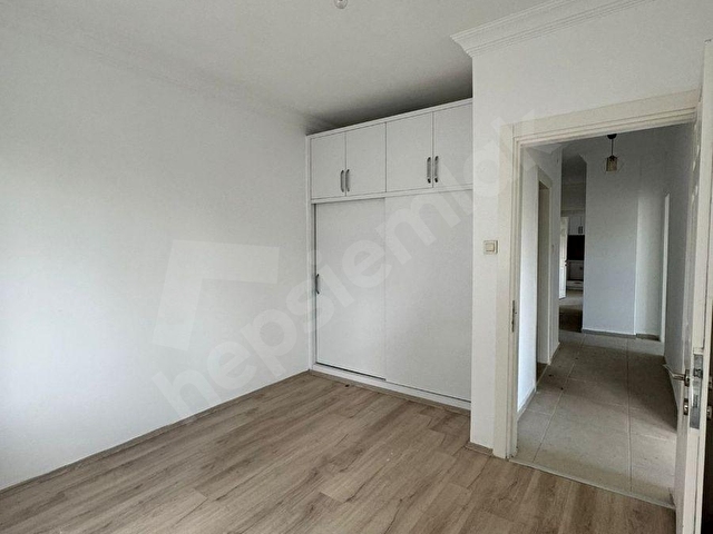 ANAMUR GÜZELYURT MAHALLESİ SENCER GİRAY SİTESİNDE SATILIK 2+1, 3+1 DAİRELER VE KİRALIK 2+1 DAİRELER - Görsel 11