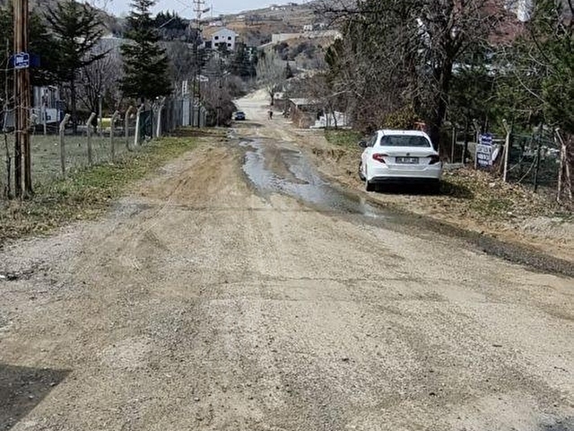 CB VİZYON FİLİZ DUMANDAN KEÇİÖREN BAĞLUM  0.40 EMSAL -içinde koyteyner evi olan- VİLLA PARSELİ - Görsel 4