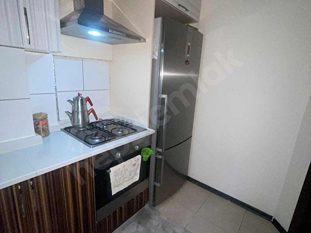 METRO YAKINI ARA KAT FULL EŞYALI 3+1 - Görsel 11
