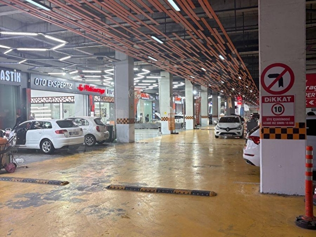 Autopia Otomobil Dünyası Servis Katında Dükkan - Görsel 2