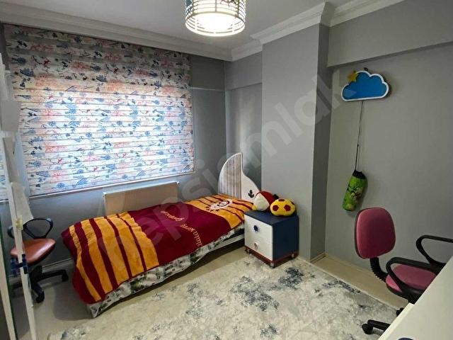 EMLAXSTOREDAN HACIKAPLANLARDA 3+1 190M2 FIRSAT DAİRE MERKEZ DE - Görsel 8
