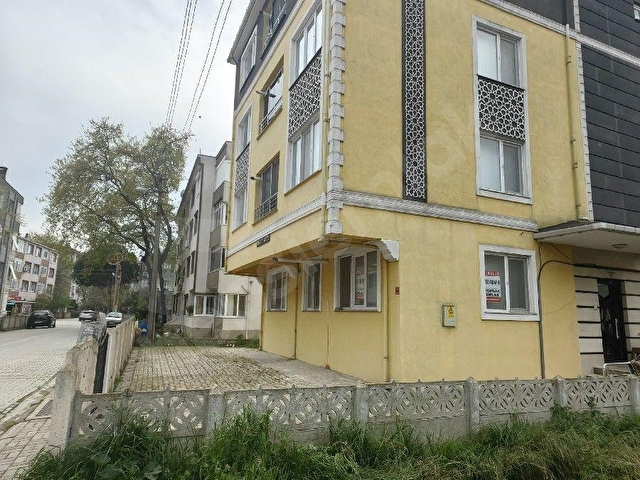 TOPRAK EMLAKTAN KİRALIK YENİ DAİRE KURTULUŞTA BAHÇELİ NİZAM