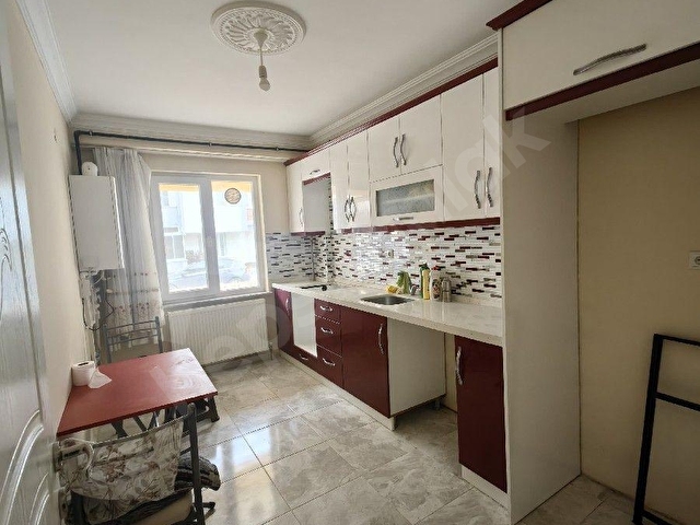 TOPRAK EMLAKTAN KİRALIK YENİ DAİRE KURTULUŞTA BAHÇELİ NİZAM - Görsel 13
