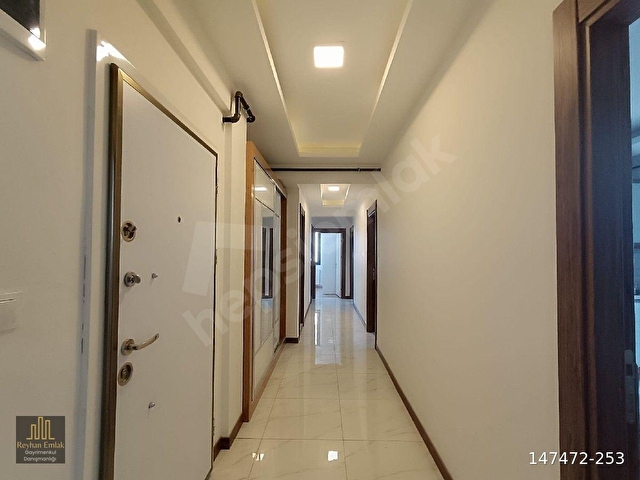 Torbalı Muratbey Havuzlu Site İçerisinde Bahçeşehir Platinum’da Eşyalı Satılık 3+1 Satılık Daire - Görsel 8