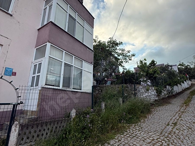 Erdek te müstakil dubleks teraslı deniz manzaralı ev satılık tır. - Görsel 2