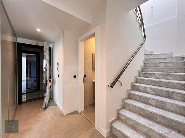 Marmaris İçmelerde Sıfır 3+1 Kapalı Otoparklı Şık Dubleks Daire - Görsel 10