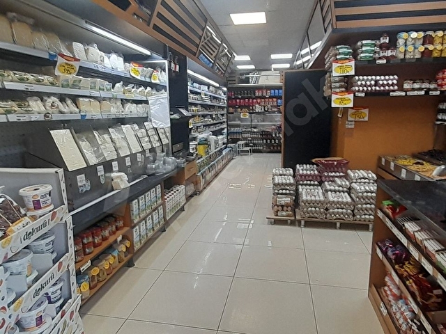 İSA YAPIDAN TEPEÜSTÜ MEYDANDA 70M2 GİRİŞ 150M2 BODRUMLU DÜKKAN