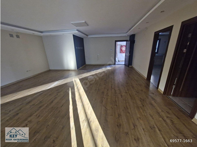 G.M.K Bulvarı Üzeri Medical Park Karşısı 2+1 Kiralık Ofis - Görsel 3