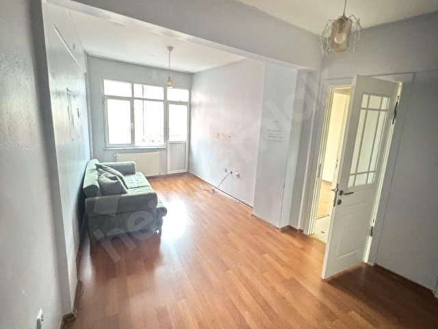 BEYOĞLU KADI MEHMET  MAHALLESİNDE 1+1 KİRALIK DAİRE