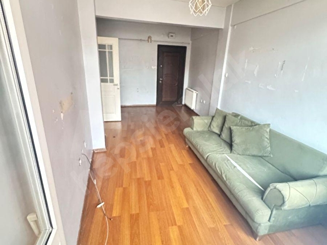 BEYOĞLU KADI MEHMET  MAHALLESİNDE 1+1 KİRALIK DAİRE - Görsel 2