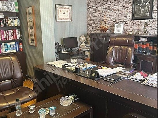 OSMANİYE AVUKATLAR BÖLGESİ OFİSE UYGUN SATILIK 3+1DAİRE ÖN CEPHE - Görsel 2