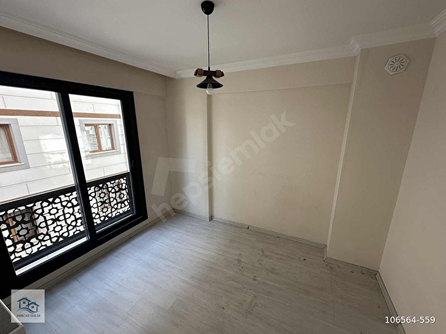 MANİSA YENİ MAH 1+1 SATILIK MERKEZE YAKIN DAİRE - Görsel 12
