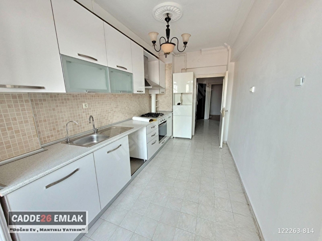 CADDE26 DAN ADLİYE BİNASININ DİBİNDE SATILIK 3+1 DAİRE - Görsel 9