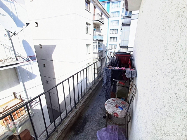 DEMETEVLER, 1. CADDEDE, AİLE APARTMANINDA, SATILIK 3+1 DAİRE - Görsel 12