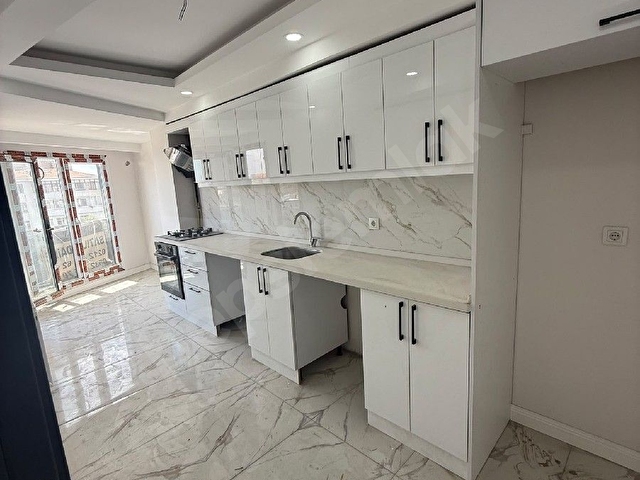 Bahçelievler Siyavuşpaşada Sıfır 2+1 | 110 m² | Metro-Metrobüse 5 Dakika | Krediye Uygun - Görsel 8
