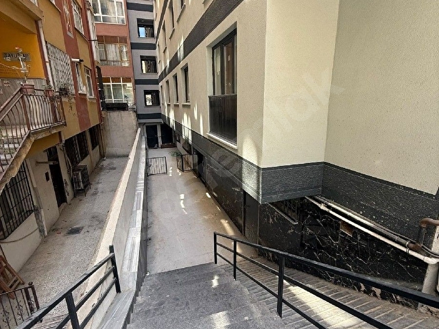 Bahçelievler Siyavuşpaşada Sıfır 2+1 | 110 m² | Metro-Metrobüse 5 Dakika | Krediye Uygun - Görsel 21