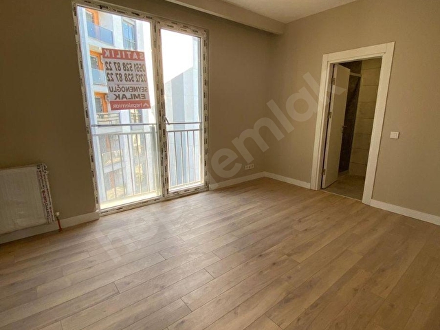 BAHARYAKA SİTESİNDE HALİÇ MANZARALI SATILIK 4+1 DUBLEKS DAİRE - Görsel 4