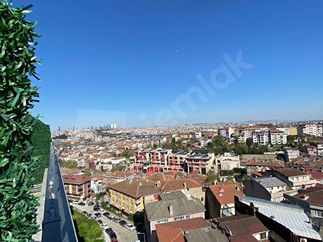 BAHARYAKA SİTESİNDE HALİÇ MANZARALI SATILIK 4+1 DUBLEKS DAİRE - Görsel 18
