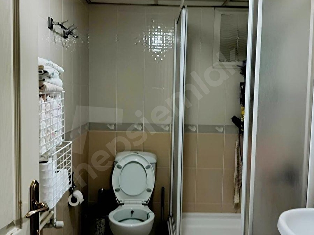 Mavişehirde deniz manzaralı tramvaya yakın 3+1 net 135m² daire - Görsel 13
