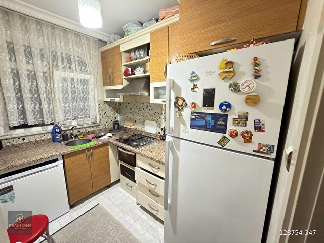 SEFAKÖYDE TEVFİK BEYDE 2+1 SATILIK 3.KAT TEMİZ DAİRE - Görsel 13
