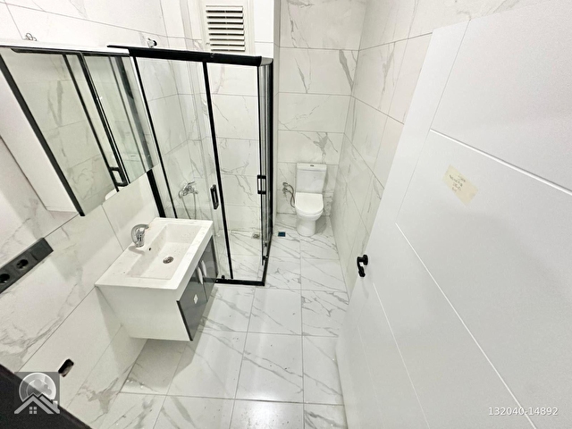 ⭐AY EMLAKTAN⭐AKÇAY ALTINKUMDA ŞIK TASARIMLI DENİZE YAKIN ARA KAT SATILIK 1+1 LÜKS DAİRE - Görsel 11