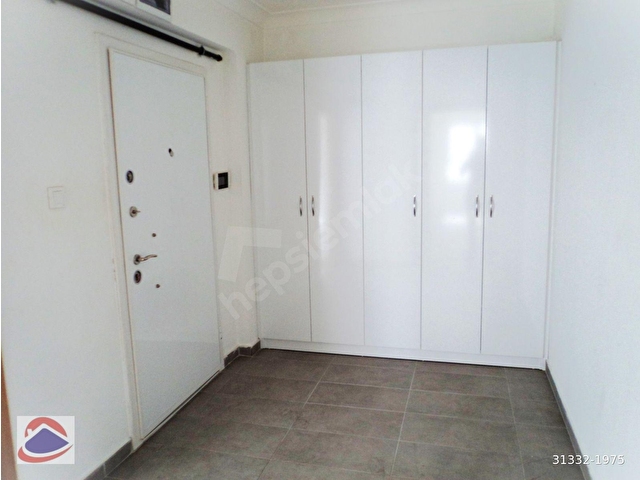 BAŞPINAR MH. DE ARAKAT GÜNEY CEPHE 29 m² CAM BALKONLU OTOPARKLI YENİ BİNADA GENİŞ 4+1 KİRALIK DAİRE - Görsel 5