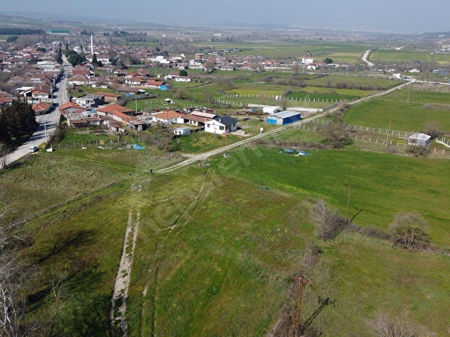 GÖNEN TÜTÜNCÜDE DOĞA İÇİNDE 700 m2 İMARLI ARSA - Görsel 9