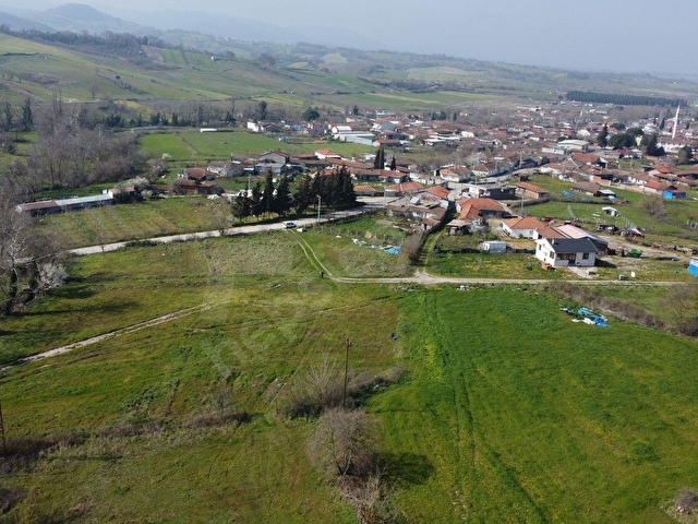 GÖNEN TÜTÜNCÜDE DOĞA İÇİNDE 700 m2 İMARLI ARSA - Görsel 13