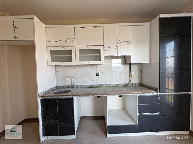 Zenith Real Estateten Kuva-İ Milliye 2. ETAP TOKİ 3+1 KİRALIK - Görsel 14