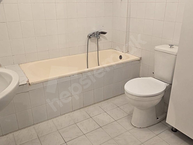 BOŞŞ 931 CADDE ÜZERİ ARAKAT ÖN CEPHE GENİŞ METRAJLI 3+1 DAİRE - Görsel 27