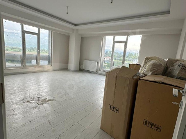 BOLU EMLAK GAYRİMENKULDAN KARAÇAYIR MAH. 3+1 SATILIK DAİRE - Görsel 2