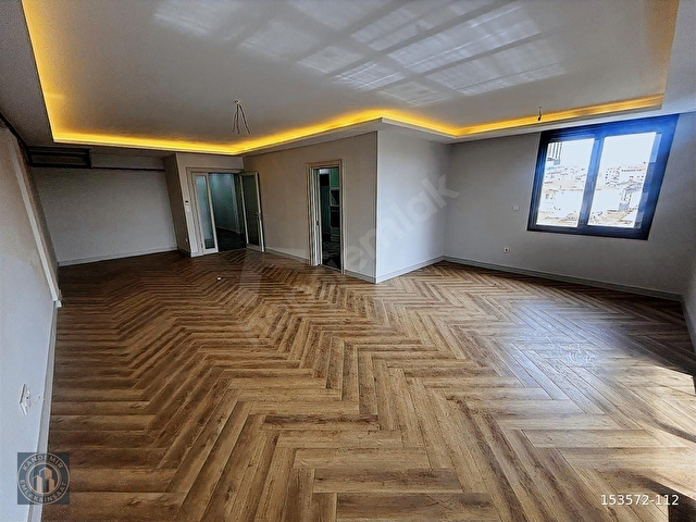 ÜSKÜDAR SULTANTEPEDE 4+2 NET 240 M2 TERASLI LÜKS DUBLEKS DAİRE - Görsel 17