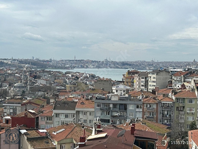 ÜSKÜDAR SULTANTEPEDE 4+2 NET 240 M2 TERASLI LÜKS DUBLEKS DAİRE