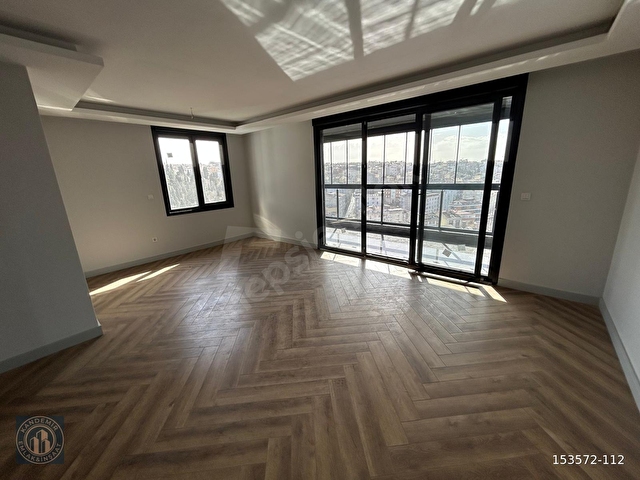 ÜSKÜDAR SULTANTEPEDE 4+2 NET 240 M2 TERASLI LÜKS DUBLEKS DAİRE - Görsel 18