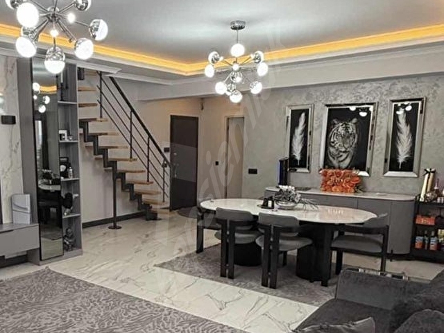 DEMİRAYDAN OPTİMUM YENİŞEHİR SÜPERLÜKS EŞYALI BAHÇEDUPLEKS 4+1
