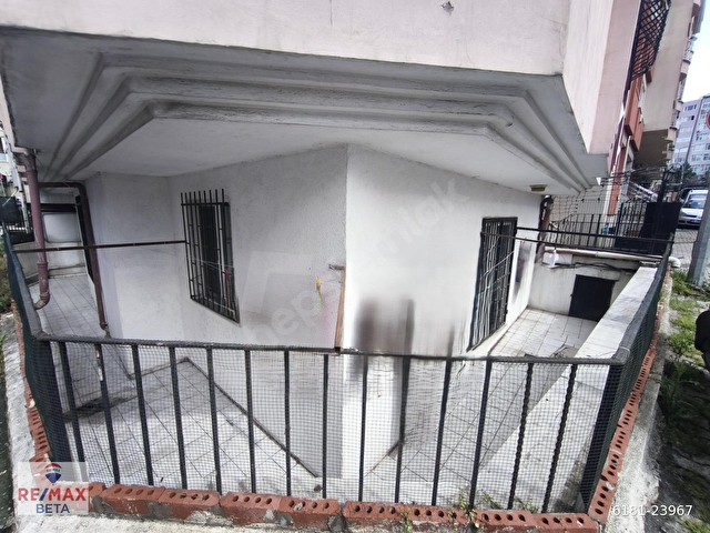 CUMHURIYETTE KÖŞEBAŞI 3 CEPHELI AVANTAJLI 2+1 GIRIŞ KAT DAIRE - Görsel 4