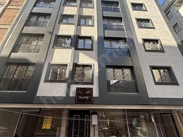 ANADOLU SOKAKTA MAHMUTBEY CADDESİNE KOMŞU SATILIK 2+1