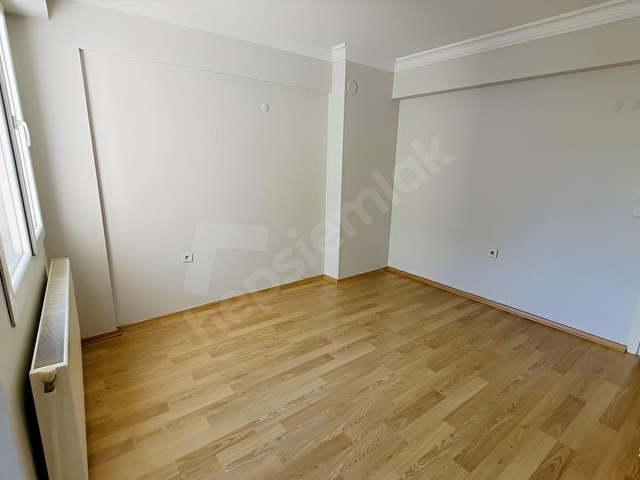 BAŞ-KALEDEN SİTE İÇERİSİNDE 2+1 ASANSÖRLÜ DOĞALGAZLI KİRALIK - Görsel 18