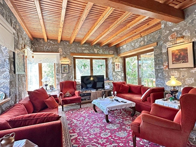 Satılık Meşelik Kuyucak Müstakil Bahçeli Orijinal Taş Villa - Görsel 18