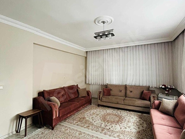 AKKÖPRÜ SİTELERİ SATILIK GENİŞ(140 M2) 3+1 DAİRE 2 KAPALI BALKON