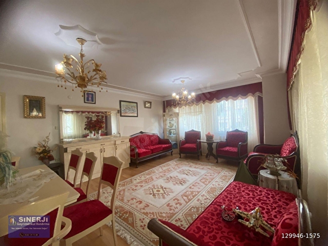 Krediye Uygun Siteiçi Arakat Balkon Kapalı Pazar Yanı 3+1 Sa. D.