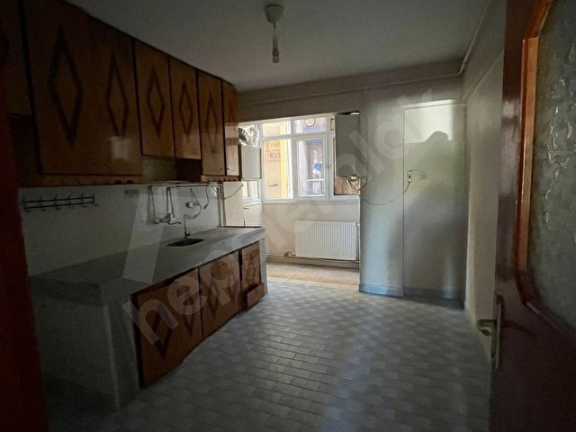 🏢 PANAYIR MAHALLESİNDE YATIRIMLIK 3 KATLI SATILIK BİNA! - Görsel 9
