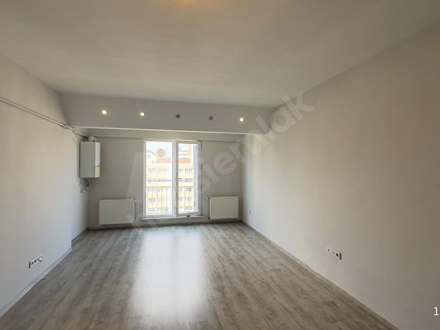 Beylikdüzü Site Metrobüse 3 Dk Ferah Geniş 1+1 Kiralık Daire - Görsel 26