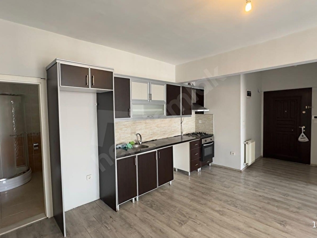 Beylikdüzü Site Metrobüse 3 Dk Ferah Geniş 1+1 Kiralık Daire - Görsel 19