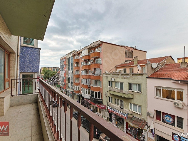 YALOVA MERKEZDE, DÜKKAN+DAİRE KOMPLE 5 KATLI TİCARİ ve KONUTA UYGUN SATILIK BİNA 34.000.000.-TL. - Görsel 10