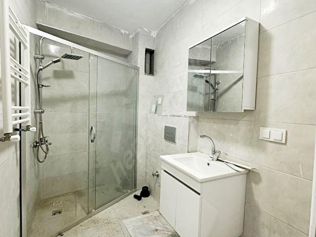 BAHÇELİEVLER YENİBOSNA HÜRİYETTE SIFIR SATILIK 2+1 DAİRE - Görsel 30