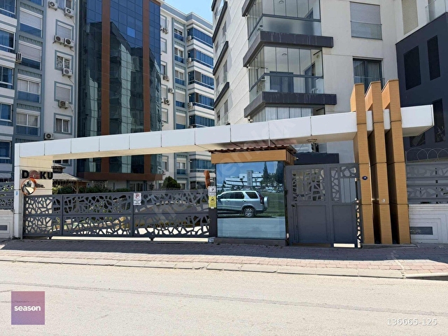 SEASON GAYRİMENKULDEN DOKU ELİT SİTESİNDE 3+1 ULTRA LÜKS DAİRE