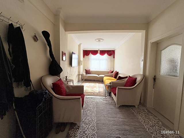 ELİT EMLAKTAN SATILIK KOT 1 BALKONLU DAİRE - Görsel 7