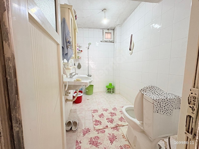 ELİT EMLAKTAN SATILIK KOT 1 BALKONLU DAİRE - Görsel 30